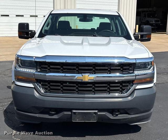Image of Chevrolet 1500 equipment image 1