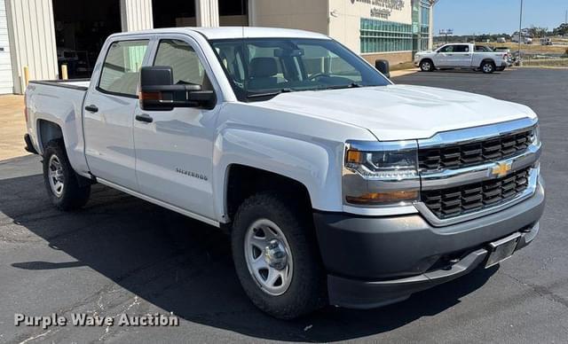 Image of Chevrolet 1500 equipment image 2