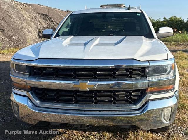 Image of Chevrolet 1500 equipment image 1