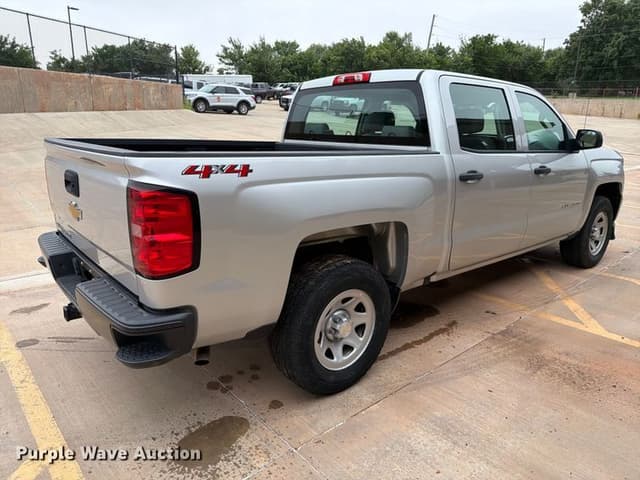 Image of Chevrolet 1500 equipment image 4