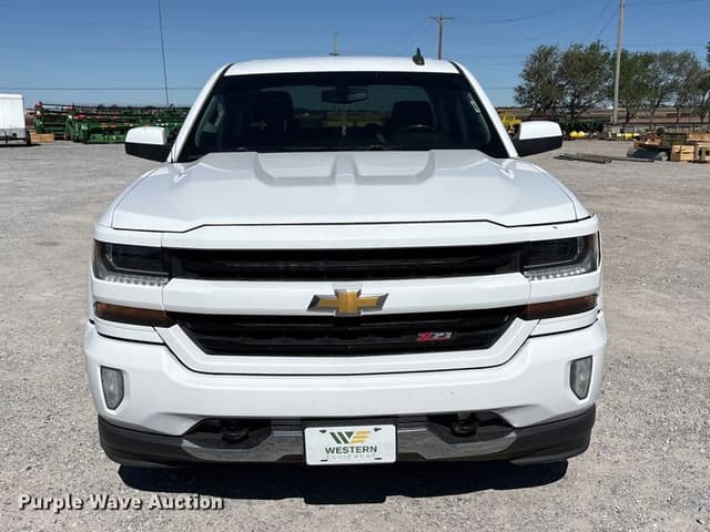 Image of Chevrolet 1500 equipment image 1