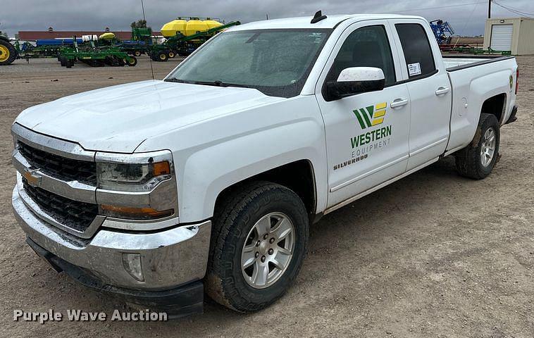 Image of Chevrolet Silverado Primary image