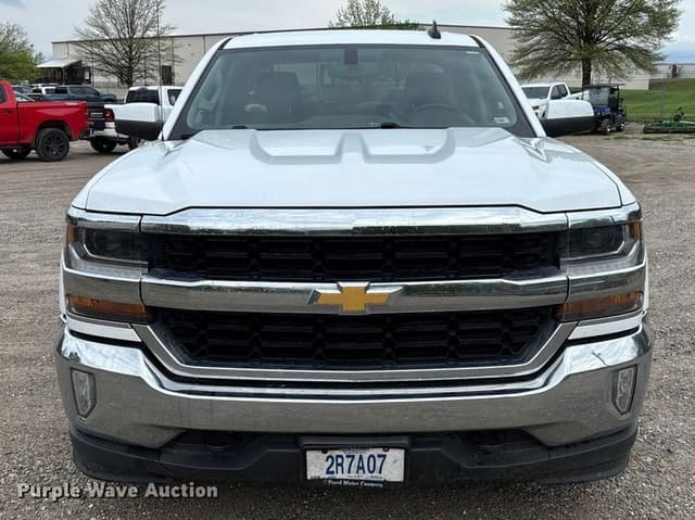 Image of Chevrolet 1500 equipment image 1