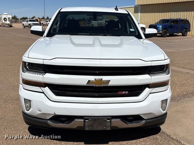 Image of Chevrolet 1500 equipment image 1