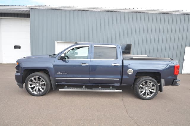 Image of Chevrolet 1500 equipment image 2