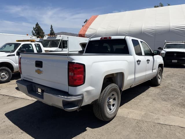 Image of Chevrolet 1500 equipment image 2