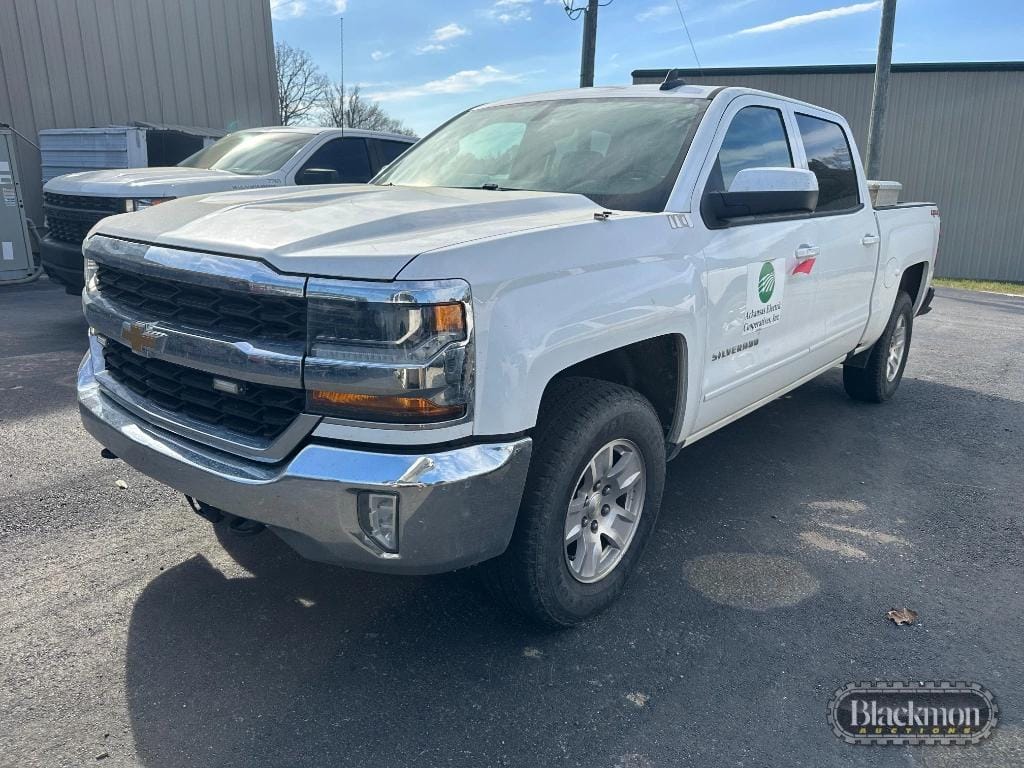2018 Chevrolet 1500 Equipment Image0