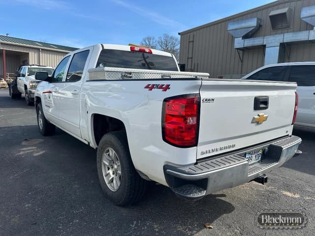 Image of Chevrolet 1500 equipment image 1