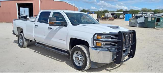Image of Chevrolet 2500HD equipment image 1