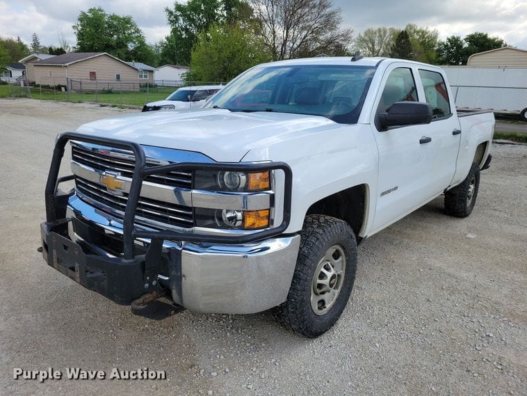 2018 Chevrolet 2500HD Equipment Image0