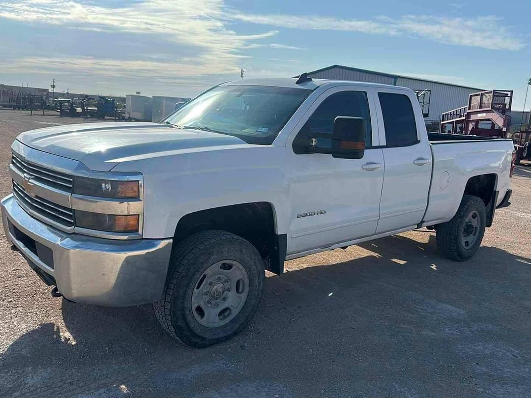 Image of Chevrolet 2500HD Primary image