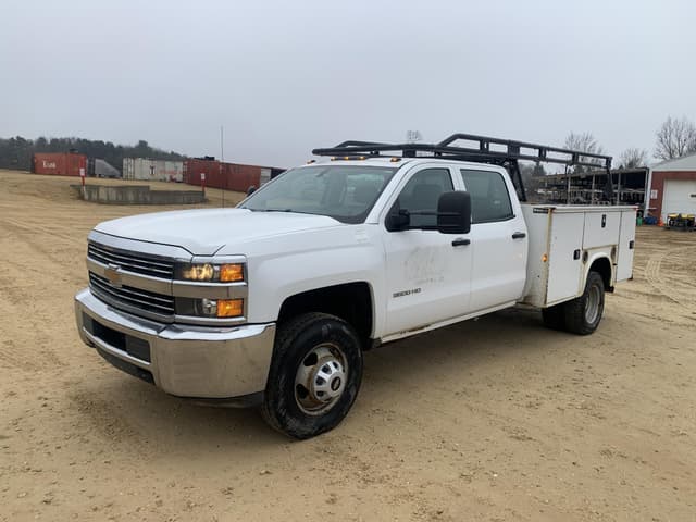 Image of Chevrolet 3500HD equipment image 1