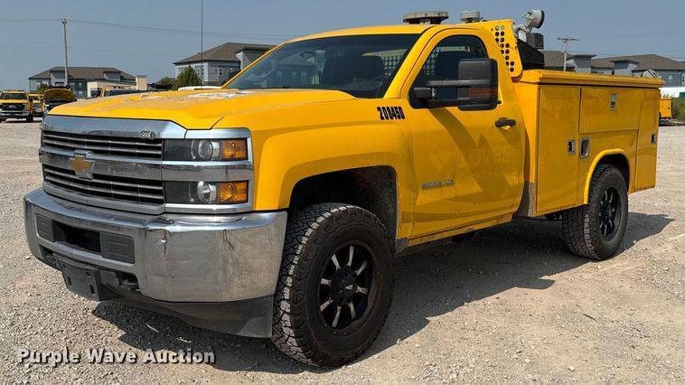 Image of Chevrolet 3500HD Primary image