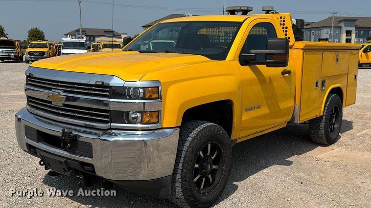 Image of Chevrolet 3500HD Primary image