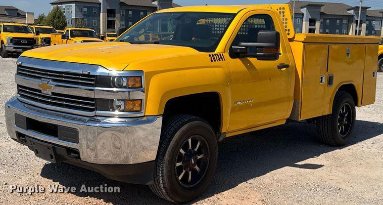 Image of Chevrolet 3500HD Primary image