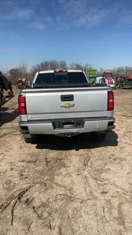 Image of Chevrolet 1500 equipment image 3