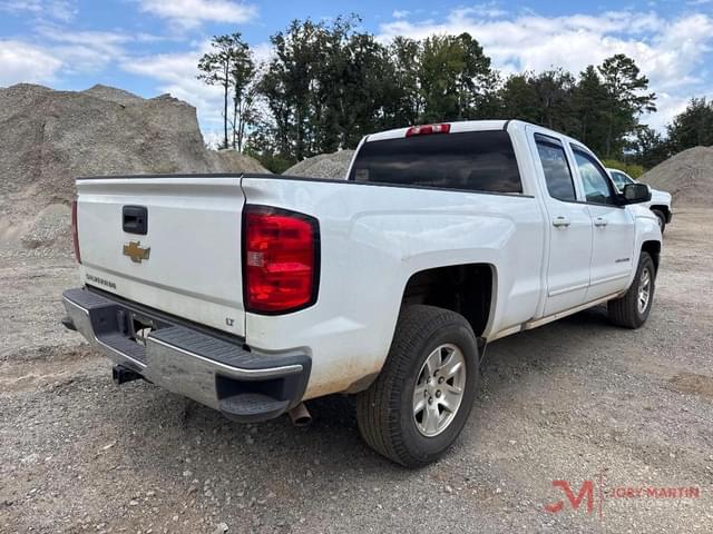 Image of Chevrolet 1500 equipment image 2