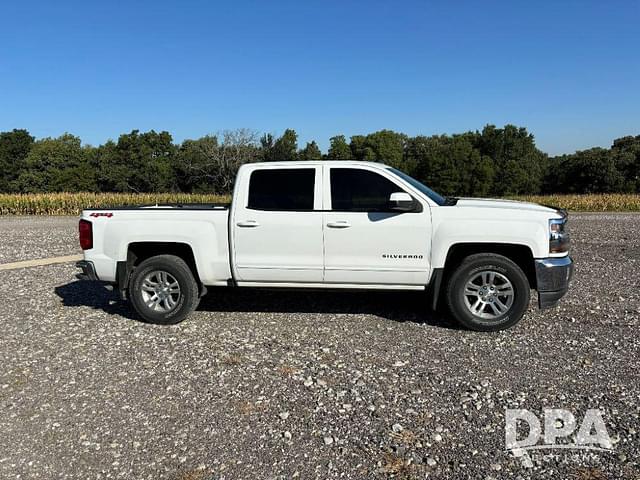 Image of Chevrolet Silverado equipment image 1