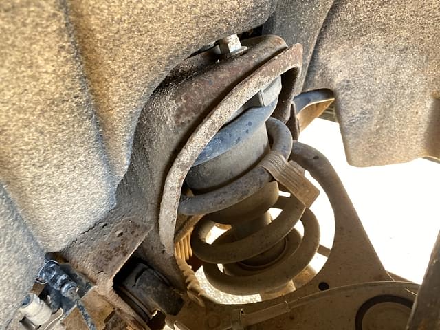 Image of Chevrolet Silverado equipment image 4