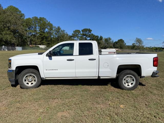 Image of Chevrolet Silverado equipment image 1