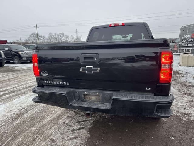 Image of Chevrolet Z71 equipment image 3