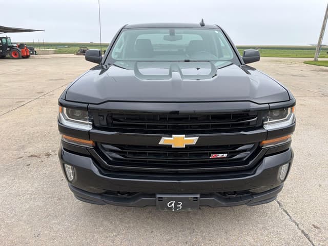Image of Chevrolet 1500 equipment image 1