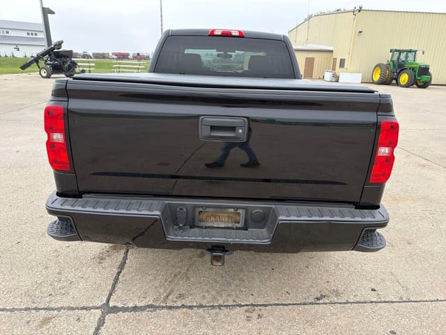 Image of Chevrolet 1500 equipment image 4