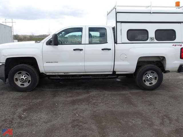 Image of Chevrolet 2500HD equipment image 1