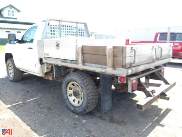 Image of Chevrolet 3500HD equipment image 2