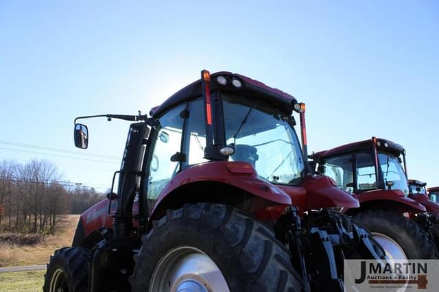 Image of Case IH Magnum 250 equipment image 3