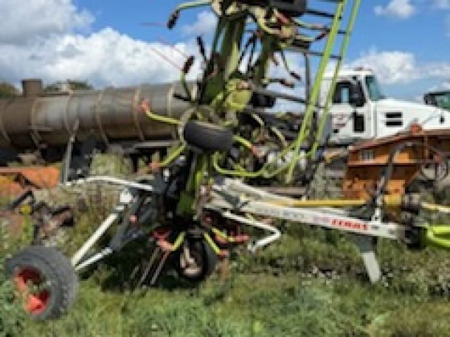 Image of CLAAS Volto 1100T equipment image 2