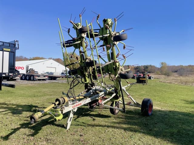 Image of CLAAS Volto 1100T equipment image 1