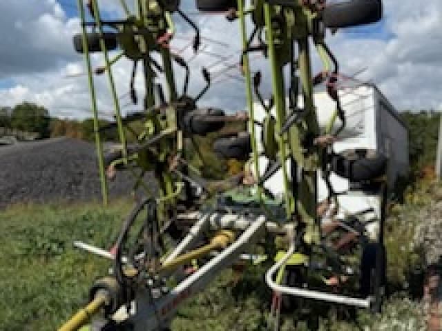 Image of CLAAS Volto 1100T equipment image 1