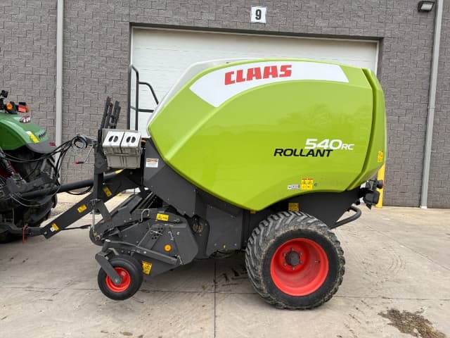 Image of CLAAS Rollant 540RC equipment image 1