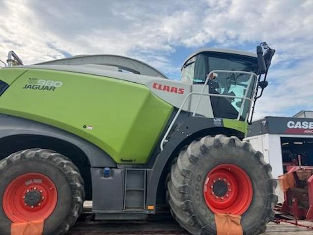 Image of CLAAS Jaguar 980 equipment image 2