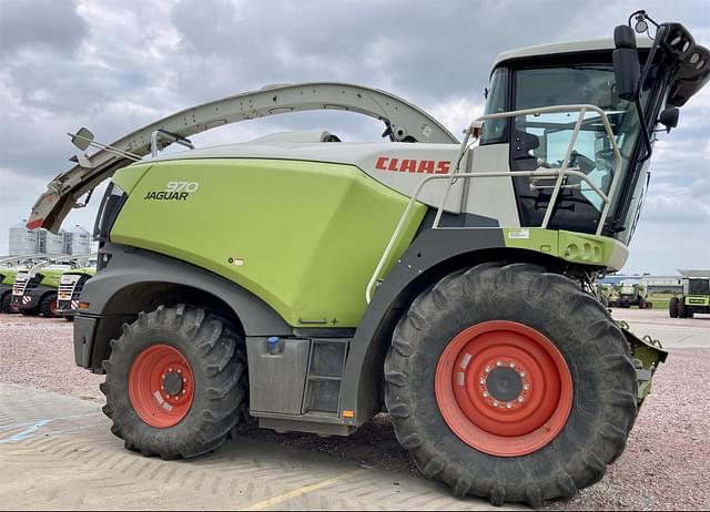 Image of CLAAS Jaguar 970 equipment image 4