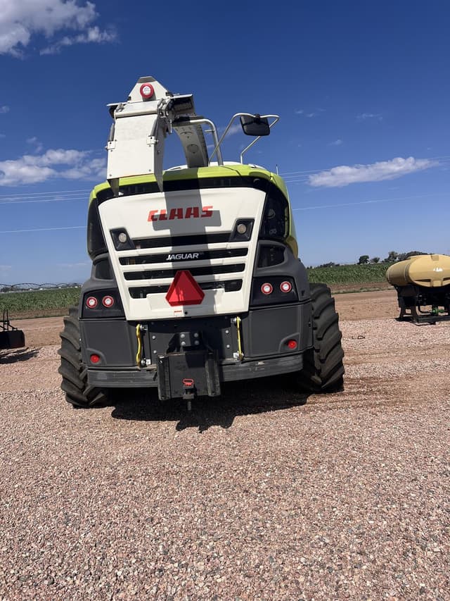 Image of CLAAS Jaguar 980 equipment image 3