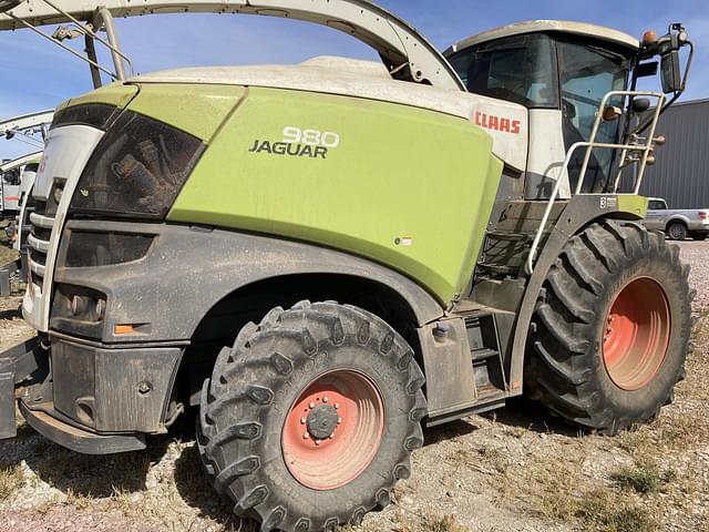 Image of CLAAS Jaguar 980 equipment image 2