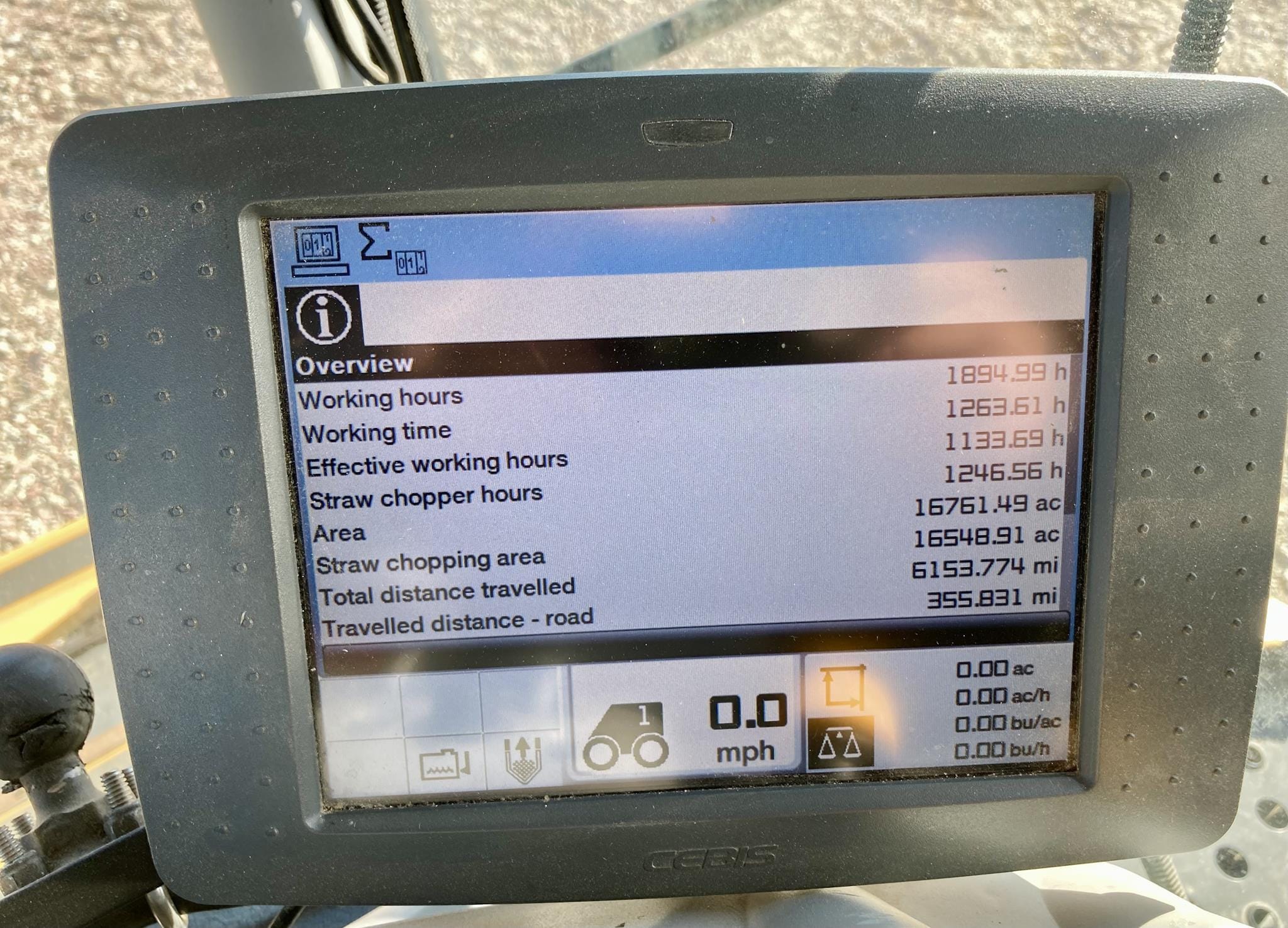 2018 CLAAS LEXION 750 Equipment Image0