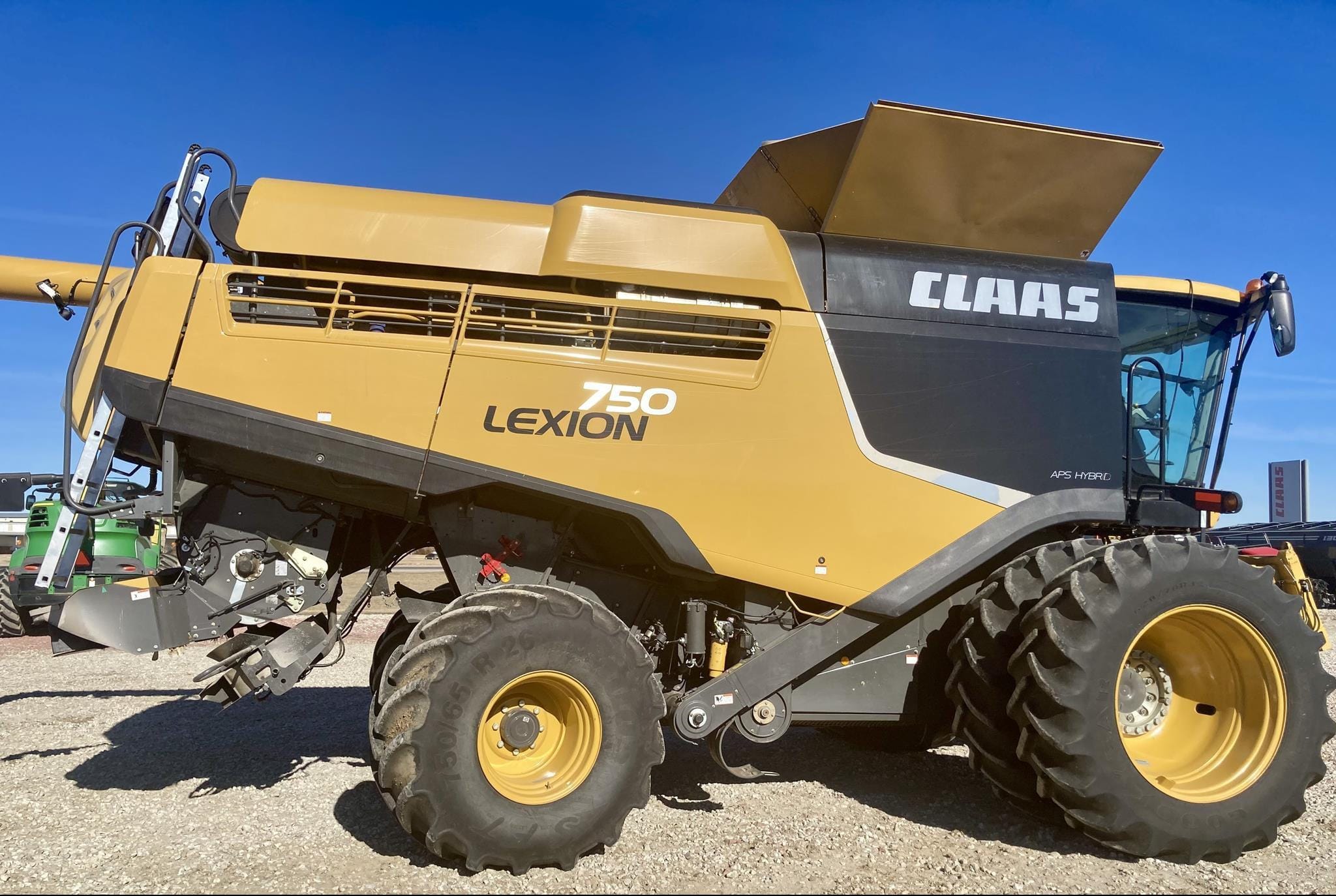 2018 CLAAS LEXION 750 Equipment Image0