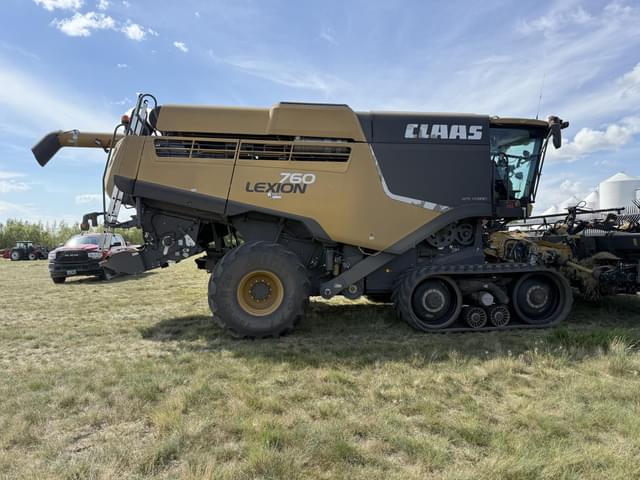 Image of CLAAS LEXION 760TT equipment image 3