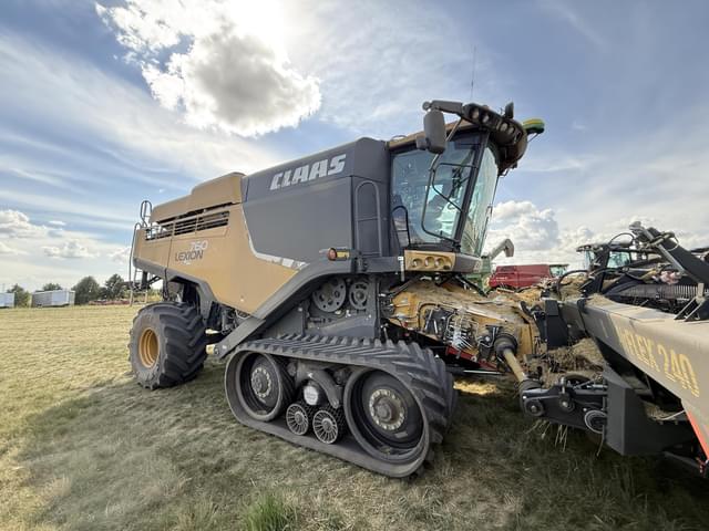 Image of CLAAS LEXION 760TT equipment image 2