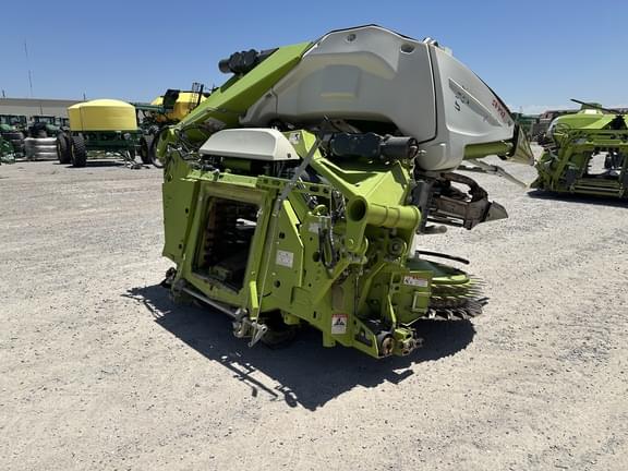 Image of CLAAS Orbis 750 equipment image 4