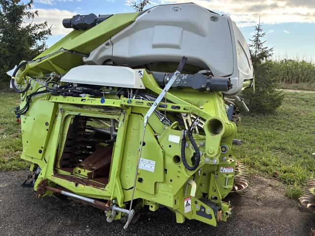 Image of CLAAS Orbis 750 equipment image 1
