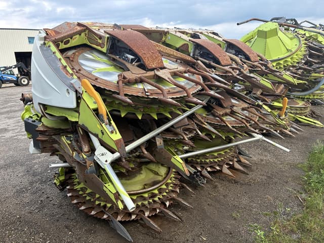 Image of CLAAS Orbis 900 equipment image 3