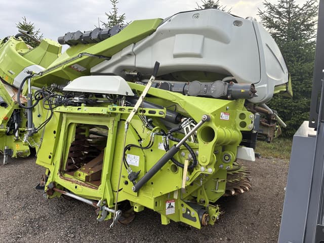 Image of CLAAS Orbis 900 equipment image 4
