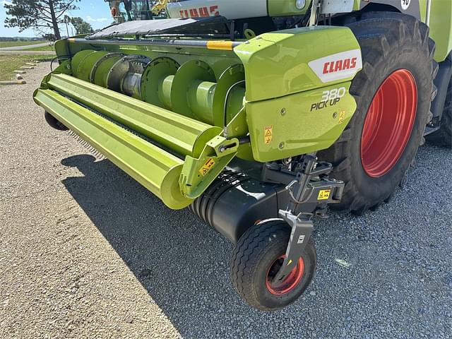 Image of CLAAS PU380 equipment image 4