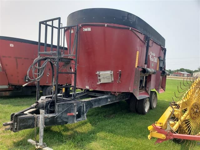 Image of Cloverdale 1100T equipment image 1