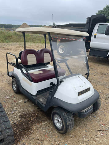 Main image Club Car Precedent