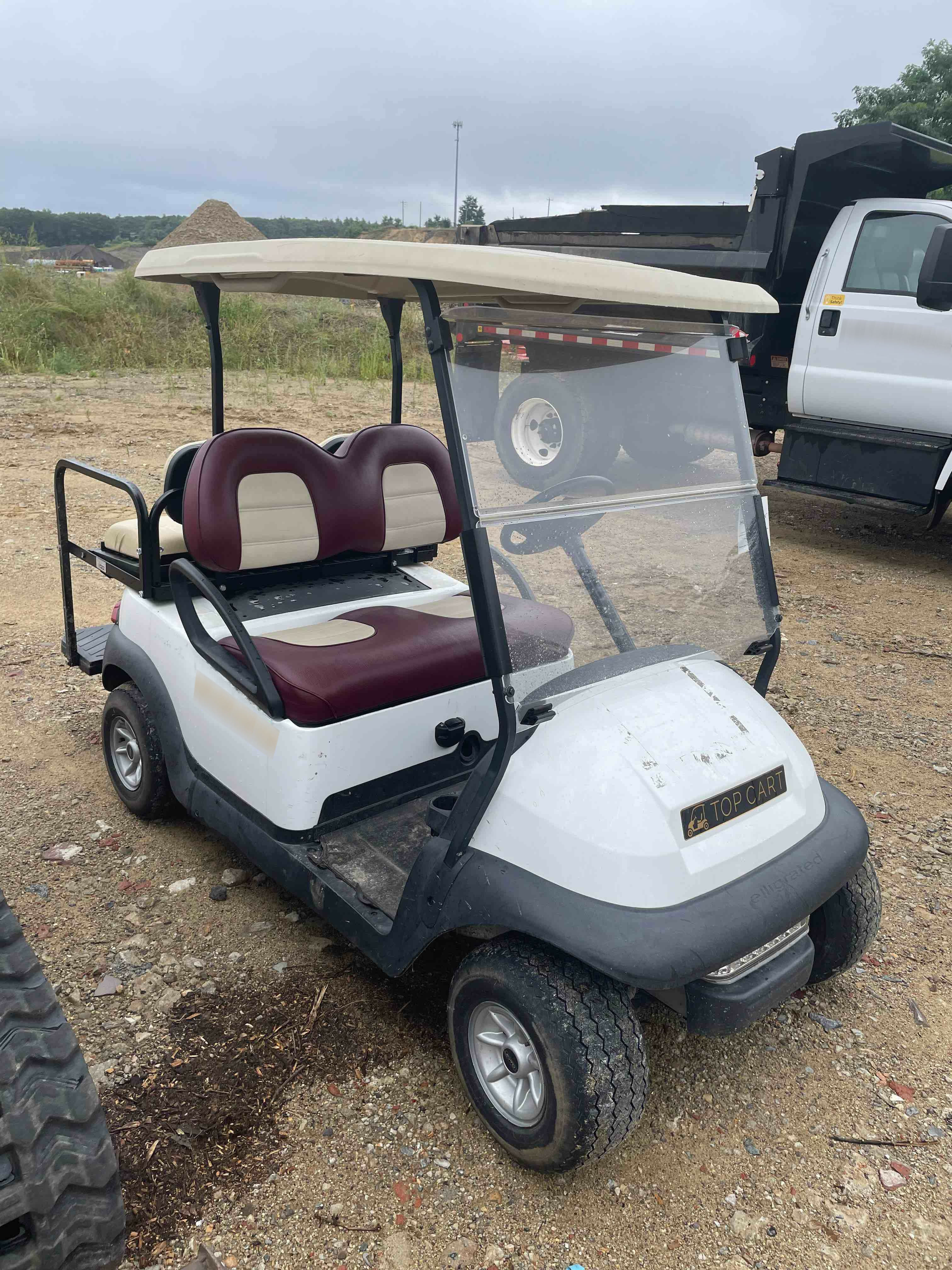 2018 Club Car Precedent Equipment Image0